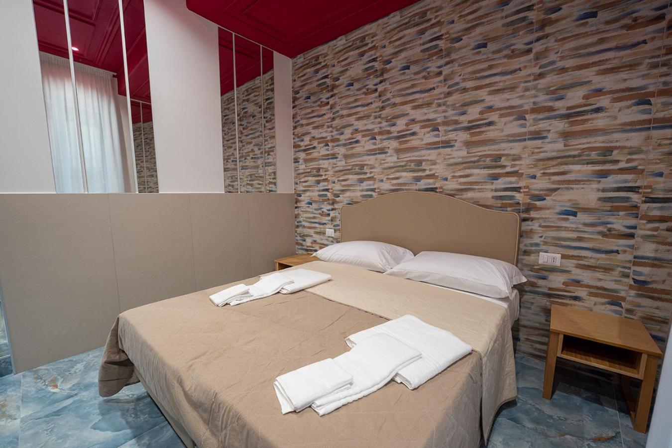 Pc Boutique H Napoli Centro, By Clapa Group Hotell Eksteriør bilde